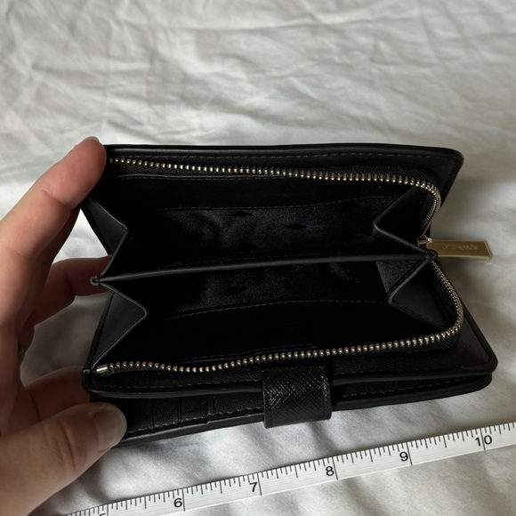 SOLD! Kate Spade Staci Medium Wallet - Picture 4 of 5